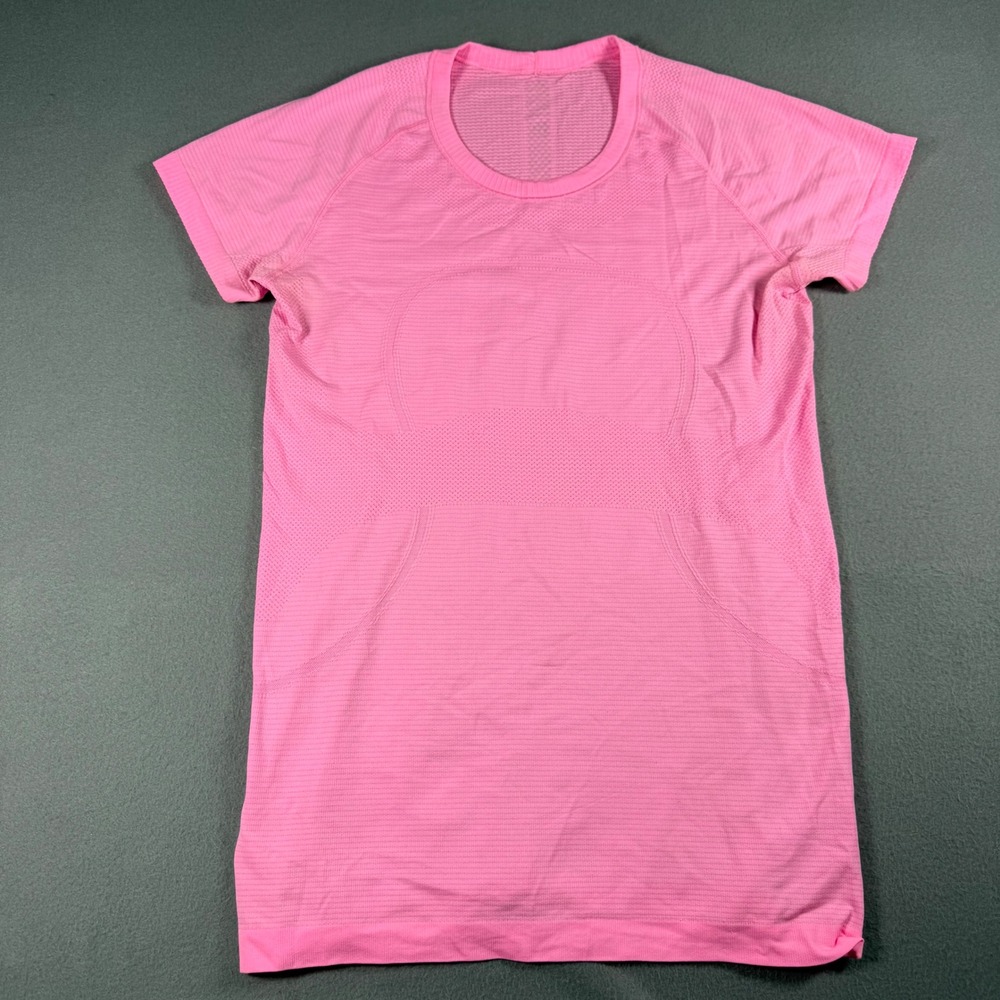 Lululemon Womens Swiftly Tech Short Sleeve Shirt Size 10 Pink Crew Neck Athletic